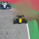 FP1: Hulkenberg brings out red flags after ripping front wing off at Turn 9