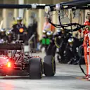 Fernando Alonso (ESP) McLaren MP4-30 pit stop at Formula One World Championship, Rd19, Abu Dhabi Grand Prix, Race, Yas Marina Circuit, Abu Dhabi, UAE, Sunday 29 November 2015. © Sutton Motorsport Images