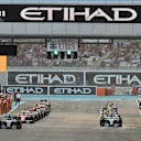 Grid at Formula One World Championship, Rd19, Abu Dhabi Grand Prix, Race, Yas Marina Circuit, Abu Dhabi, UAE, Sunday 29 November 2015. © Sutton Motorsport Images