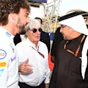 Fernando Alonso (ESP) McLaren, Bernie Ecclestone (GBR) CEO Formula One Group (FOM) and Crown Prince Shaikh Salman bin Hamad Al Khalifa (BRN) on the grid at Formula One World Championship, Rd4, Bahrain Grand Prix Race, Bahrain International Circuit, Sakhir, Bahrain, Sunday 19  April 2015. © Sutton Motorsport Images