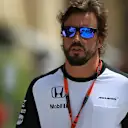 Fernando Alonso (ESP) McLaren at Formula One World Championship, Rd4, Bahrain Grand Prix Preparations, Bahrain International Circuit, Sakhir, Bahrain, Thursday 16  April 2015. © Sutton Motorsport Images