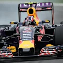 Daniil Kvyat (RUS) Red Bull Racing RB11 locks up at Formula One World Championship, Rd18, Brazilian Grand Prix, Practice, Interlagos, Sao Paulo, Brazil, Friday 13 November 2015. © Sutton Motorsport Images