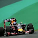 Daniel Ricciardo (AUS) Red Bull Racing RB11 at Formula One World Championship, Rd18, Brazilian Grand Prix, Practice, Interlagos, Sao Paulo, Brazil, Friday 13 November 2015. © Sutton Motorsport Images