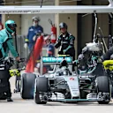 Nico Rosberg (GER) Mercedes AMG F1 W06 pit stop at Formula One World Championship, Rd18, Brazilian Grand Prix, Race, Interlagos, Sao Paulo, Brazil, Sunday 15 November 2015. © Sutton Motorsport Images