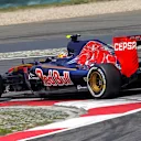 Carlos Sainz jr (ESP) Scuderia Toro Rosso STR10 at Formula One World Championship, Rd3, Chinese Grand Prix, Practice, Shanghai, China, Friday 10 April 2015. © Sutton Motorsport Images