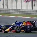 Marcus Ericsson (SWE) Sauber C34 and Daniel Ricciardo (AUS) Red Bull Racing RB11 battle at Formula One World Championship, Rd3, Chinese Grand Prix, Race, Shanghai, China, Sunday 12 April 2015. © Sutton Motorsport Images