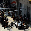 Sergio Perez (MEX) Force India VJM08 pit stop at Formula One World Championship, Rd3, Chinese Grand Prix, Race, Shanghai, China, Sunday 12 April 2015. © Sutton Motorsport Images