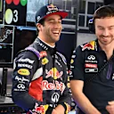 Daniel Ricciardo (AUS) Red Bull Racing and Simon Rennie (GBR) Red Bull Racing Race Engineer at Formula One World Championship, Rd14, Japanese Grand Prix, Practice, Suzuka, Japan, Friday 25 September 2015. © Sutton Motorsport Images