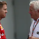 Sebastian Vettel (GER) Ferrari and Charlie Whiting (GBR) FIA Delegate at Formula One World Championship, Rd14, Japanese Grand Prix, Race, Suzuka, Japan, Sunday 27 September 2015. © Sutton Motorsport Images
