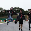Carlos Sainz (ESP) Scuderia Toro Rosso walks the track at Formula One World Championship, Rd14, Japanese Grand Prix, Preparations, Suzuka, Japan, Thursday 24 September 2015. © Sutton Motorsport Images