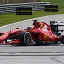 Kimi Raikkonen (FIN) Ferrari SF15-T with puncture at Formula One World Championship, Rd2, Malaysian Grand Prix, Race, Sepang, Malaysia, Sunday 29 March 2015. © Sutton Motorsport Images