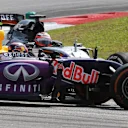 Daniil Kvyat (RUS) Red Bull Racing RB11 and Nico Hulkenberg (GER) Force India VJM08 collide at Formula One World Championship, Rd2, Malaysian Grand Prix, Race, Sepang, Malaysia, Sunday 29 March 2015. © Sutton Motorsport Images