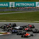 Start at Formula One World Championship, Rd2, Malaysian Grand Prix, Race, Sepang, Malaysia, Sunday 29 March 2015. © Sutton Motorsport Images