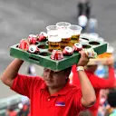 Beer seller at Formula One World Championship, Rd17, Mexican Grand Prix, Practice, Circuit Hermanos Rodriguez, Mexico City, Mexico, Friday 30 October 2015. © Sutton Motorsport Images