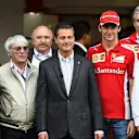 Jean Todt (FRA) FIA President, Bernie Ecclestone (GBR) CEO Formula One Group (FOM), Enrique Pena Nieto (MEX) Mexican President, Esteban Gutierrez (MEX) Ferrari Test and Reserve Driver, Maurizio Arrivabene (ITA) Ferrari Team Principal, Alejandro Soberon (MEX) President and CEO for CIE Group and President of Formula 1 Gran Premio de Mexico and Carlos Slim jr (MEX) at Formula One World Championship, Rd17, Mexican Grand Prix, Preparations, Circuit Hermanos Rodriguez, Mexico City, Mexico, Thursday 29 October ...