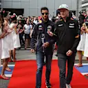 Daniel Ricciardo (AUS) Red Bull Racing and Nico Hulkenberg (GER) Force India F1 at the drivers parade at Formula One World Championship, Rd15, Russian Grand Prix, Race, Sochi Autodrom, Sochi, Krasnodar Krai, Russia, Sunday 11 October 2015. © Sutton Motorsport Images