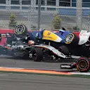 Nico Hulkenberg (GER) Force India VJM08 and Marcus Ericsson (SWE) Sauber C34 crash on lap one at Formula One World Championship, Rd15, Russian Grand Prix, Race, Sochi Autodrom, Sochi, Krasnodar Krai, Russia, Sunday 11 October 2015. © Sutton Motorsport Images