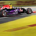 Daniel Ricciardo (AUS) Red Bull Racing RB11 at Formula One World Championship, Rd13, Singapore Grand Prix, Qualifying, Marina Bay Street Circuit, Singapore, Saturday 19  September 2015. © Copyright: Lionel Ng Sutton Motorsport Images