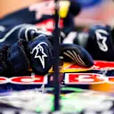 Red Bull Racing Alpinestars gloves at Formula One World Championship, Rd13, Singapore Grand Prix, Qualifying, Marina Bay Street Circuit, Singapore, Saturday 19  September 2015. © Sutton Motorsport Images