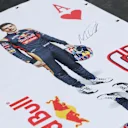 Max Verstappen (NED) Red Bull Racing autograph card at Formula One World Championship, Rd21, Abu Dhabi Grand Prix, Practice, Yas Marina Circuit, Abu Dhabi, UAE, Friday 25 November 2016. © Sutton Images