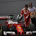 Sebastian Vettel (GER) Ferrari SF16-H stops on track in FP2 at Formula One World Championship, Rd21, Abu Dhabi Grand Prix, Practice, Yas Marina Circuit, Abu Dhabi, UAE, Friday 25 November 2016. © Sutton Images