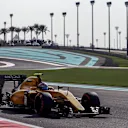 Jolyon Palmer (GBR) Renault Sport F1 Team RS16 at Formula One World Championship, Rd21, Abu Dhabi Grand Prix, Qualifying, Yas Marina Circuit, Abu Dhabi, UAE, Saturday 26 November 2016. © Sutton Images