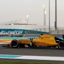 Kevin Magnussen (DEN) Renault Sport F1 Team RS16 at Formula One World Championship, Rd21, Abu Dhabi Grand Prix, Qualifying, Yas Marina Circuit, Abu Dhabi, UAE, Saturday 26 November 2016. © Sutton Images