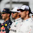 Lewis Hamilton (GBR) Mercedes AMG F1, Daniel Ricciardo (AUS) Red Bull Racing, Jenson Button (GBR) McLaren on the grid for the drivers photo at Formula One World Championship, Rd21, Abu Dhabi Grand Prix, Race, Yas Marina Circuit, Abu Dhabi, UAE, Sunday 27 November 2016. © Sutton Images