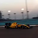 Jolyon Palmer (GBR) Renault Sport F1 Team RS16 at Formula One World Championship, Rd21, Abu Dhabi Grand Prix, Race, Yas Marina Circuit, Abu Dhabi, UAE, Sunday 27 November 2016. © Sutton Images