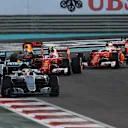 Lewis Hamilton (GBR) Mercedes-Benz F1 W07 Hybrid leads at the start of the race at Formula One World Championship, Rd21, Abu Dhabi Grand Prix, Race, Yas Marina Circuit, Abu Dhabi, UAE, Sunday 27 November 2016. © Sutton Images