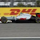 Esteban Gutierrez (MEX) Haas VF-16 at Formula One World Championship, Rd2, Bahrain Grand Prix Practice, Bahrain International Circuit, Sakhir, Bahrain, Friday 1 April 2016. © Sutton Motorsport Images