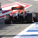 Daniel Ricciardo (AUS) Red Bull Racing RB12 at Formula One World Championship, Rd2, Bahrain Grand Prix Qualifying, Bahrain International Circuit, Sakhir, Bahrain, Saturday 2 April 2016. © Sutton Motorsport Images