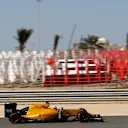 Kevin Magnussen (DEN) Renault Sport F1 Team RS16 at Formula One World Championship, Rd2, Bahrain Grand Prix Qualifying, Bahrain International Circuit, Sakhir, Bahrain, Saturday 2 April 2016. © Sutton Motorsport Images