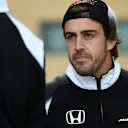 Fernando Alonso (ESP) McLaren at Formula One World Championship, Rd2, Bahrain Grand Prix Preparations, Bahrain International Circuit, Sakhir, Bahrain, Thursday 31 March 2016. © Sutton Motorsport Images