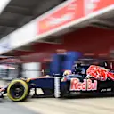 Carlos Sainz jr (ESP) Scuderia Toro Rosso STR11 at Formula One Testing, Day Two, Barcelona, Spain, Wednesday 2 March 2016. © Sutton Motorsport Images