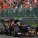 Carlos Sainz jr (ESP) Scuderia Toro Rosso STR11 with rear puncture / blow out at Formula One World Championship, Rd13, Belgian Grand Prix, Race, Spa Francorchamps, Belgium, Sunday 28 August 2016. © Sutton Images