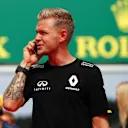 Kevin Magnussen (DEN) Renault Sport F1 Team on the drivers parade at Formula One World Championship, Rd13, Belgian Grand Prix, Race, Spa Francorchamps, Belgium, Sunday 28 August 2016. © Sutton Images