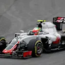 Esteban Gutierrez (MEX) Haas VF-16 at Formula One World Championship, Rd20, Brazilian Grand Prix, Qualifying, Interlagos, Sao Paulo, Brazil, Saturday 12 November 2016. © Sutton Images