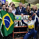 Felipe Nasr (BRA) Sauber celebrates ninth place with the team at Formula One World Championship, Rd20, Brazilian Grand Prix, Race, Interlagos, Sao Paulo, Brazil, Sunday 13 November 2016. © Sutton Images