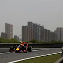 Daniil Kvyat (RUS) Red Bull Racing RB12 at Formula One World Championship, Rd3, Chinese Grand Prix, Practice, Shanghai, China, Friday 15 April 2016. © Sutton Motorsport Images