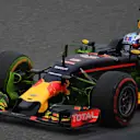 Daniel Ricciardo (AUS) Red Bull Racing RB12 with aero paint on front of car at Formula One World Championship, Rd3, Chinese Grand Prix, Practice, Shanghai, China, Friday 15 April 2016. © Sutton Motorsport Images