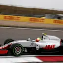 Esteban Gutierrez (MEX) Haas VF-16 at Formula One World Championship, Rd3, Chinese Grand Prix, Qualifying, Shanghai, China, Saturday 16 April 2016. © Sutton Motorsport Images