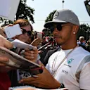 Lewis Hamilton (GBR) Mercedes AMG F1 signs autographs for the fans at Formula One World Championship, Rd14, Italian Grand Prix, Preparations, Monza, Italy, Thursday 1 September 2016. © Sutton Images