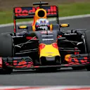 Daniel Ricciardo (AUS) Red Bull Racing RB12 at Formula One World Championship, Rd17, Japanese Grand Prix, Qualifying, Suzuka, Japan, Saturday 8 October 2016. © Sutton Images