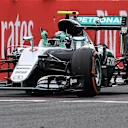 Race winner Nico Rosberg (GER) Mercedes-Benz F1 W07 Hybrid crosses the line at Formula One World Championship, Rd17, Japanese Grand Prix, Race, Suzuka, Japan, Sunday 9 October 2016. © Sutton Images
