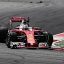 Sebastian Vettel (GER) Ferrari SF16-H with accident damage at the start of the race at Formula One World Championship, Rd16, Malaysian Grand Prix, Race,  Sepang, Malaysia, Sunday 2 October 2016. © Sutton Images