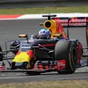 Daniel Ricciardo (AUS) Red Bull Racing RB12 at Formula One World Championship, Rd16, Malaysian Grand Prix, Race,  Sepang, Malaysia, Sunday 2 October 2016. © Sutton Images