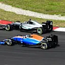 Nico Rosberg (GER) Mercedes-Benz F1 W07 Hybrid and Pascal Wehrlein (GER) Manor Racing MRT05 battle at Formula One World Championship, Rd16, Malaysian Grand Prix, Race,  Sepang, Malaysia, Sunday 2 October 2016. © Sutton Images