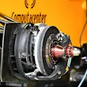 Renault Sport F1 Team RS16 front brake and wheel hub detail at Formula One World Championship, Rd16, Malaysian Grand Prix, Preparations, Sepang, Malaysia, Thursday 29 September 2016. © Sutton Images