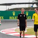 Kevin Magnussen (DEN) Renault Sport F1 Team walks the track at Formula One World Championship, Rd16, Malaysian Grand Prix, Preparations, Sepang, Malaysia, Thursday 29 September 2016. © Sutton Images